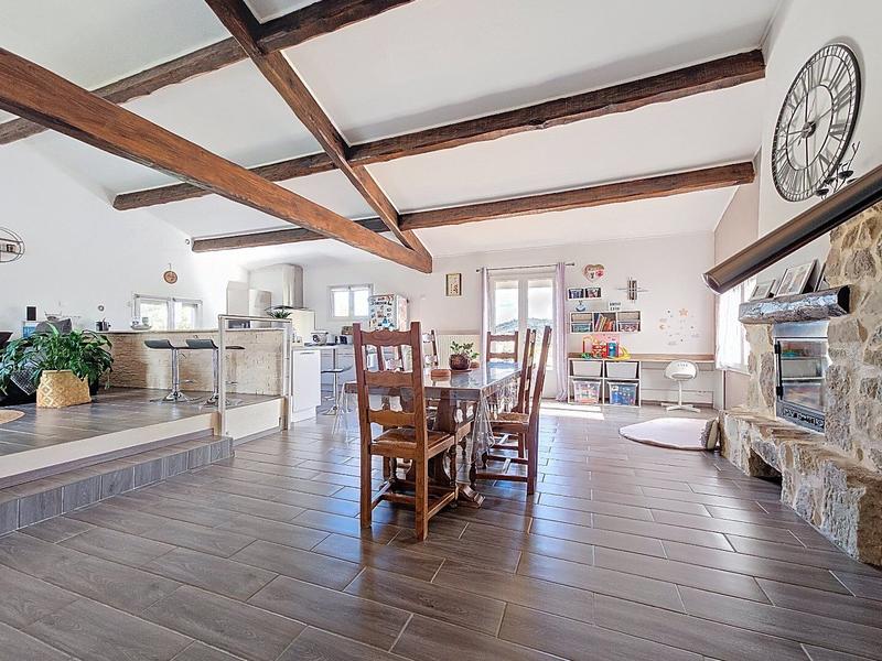 Villa - 127 m² - 5 pièces