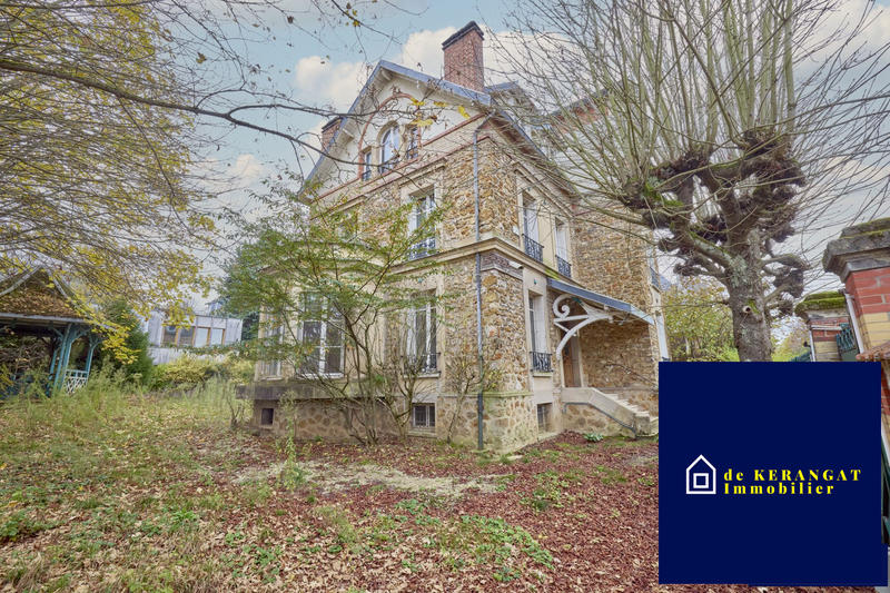 Maison ancienne - 179 m² - 10 pièces