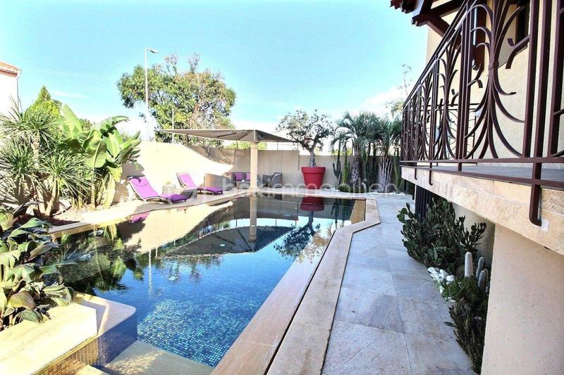 Villa - 137 m² - 5 pièces