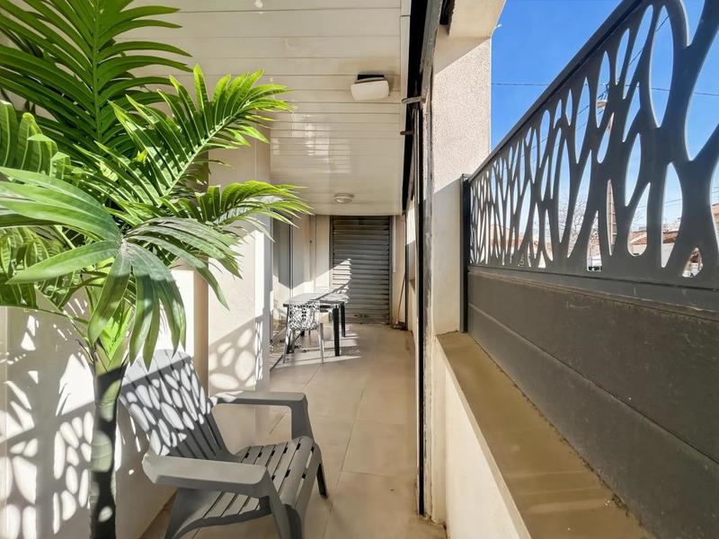 Appartement - 180 m² - 8 pièces