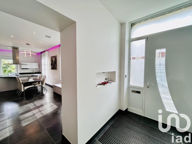 Maison de village - 360 m² - 10 pièces