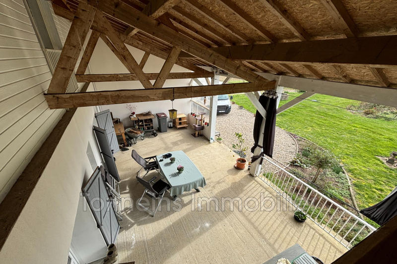 Maison - 375 m² - 8 pièces