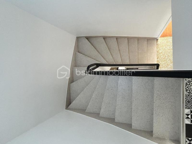 Maison - 140 m² - 7 pièces