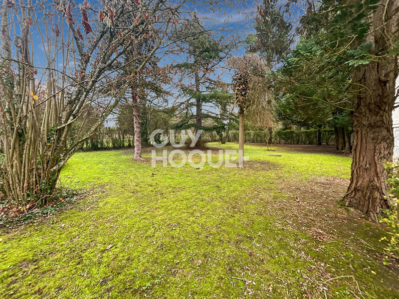 Maison - 311 m² - 13 pièces