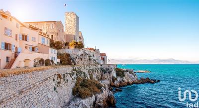 Appartement - 132 m² - 5 pièces