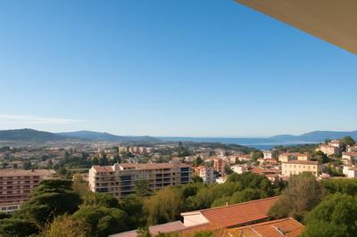 Appartement - 82 m² - 4 pièces