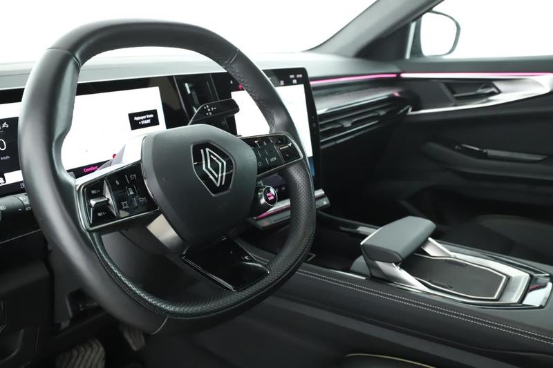 Renault Austral 1.2 Hybrid E-Tech Iconic 200 ch