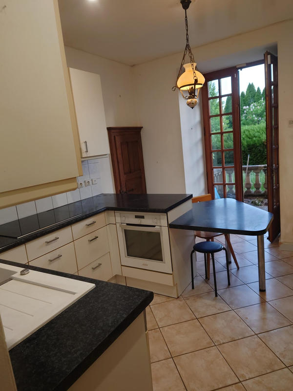 Maison - 298 m² - 8 pièces