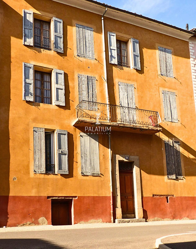 Maison - 146 m² - 7 pièces