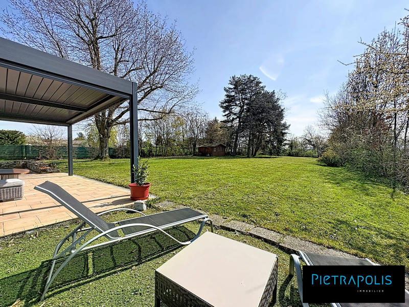 Maison - 260 m² - 8 pièces