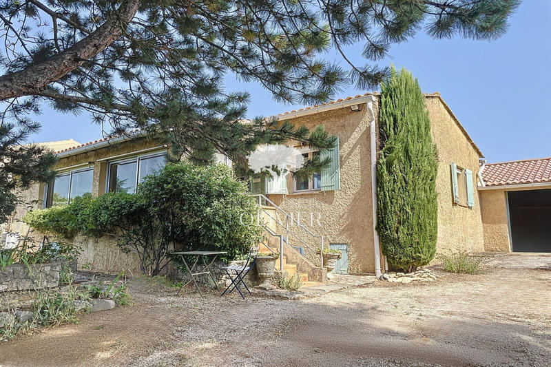 Villa - 100 m² - 4 pièces