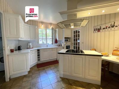 Maison - 145 m² - 5 pièces