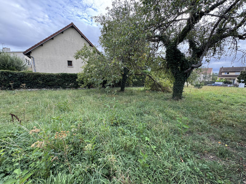 Terrain - 902 m²