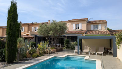 Maison - 145 m² - 6 pièces