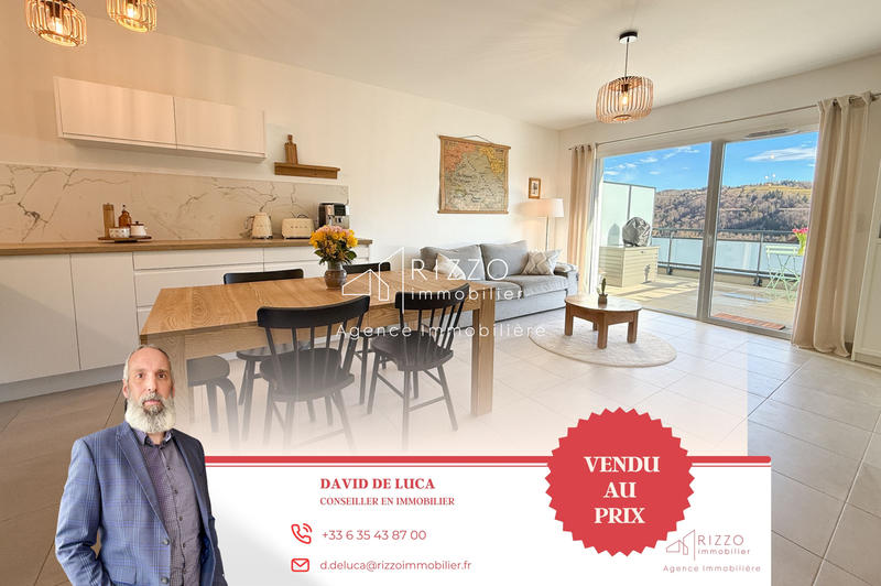 Appartement - 64 m² - 3 pièces