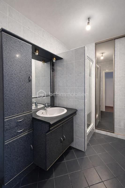 Appartement - 80 m² - 3 pièces