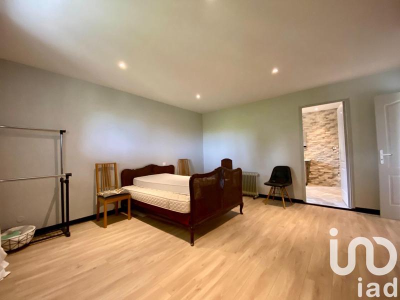 Maison - 246 m² - 6 pièces