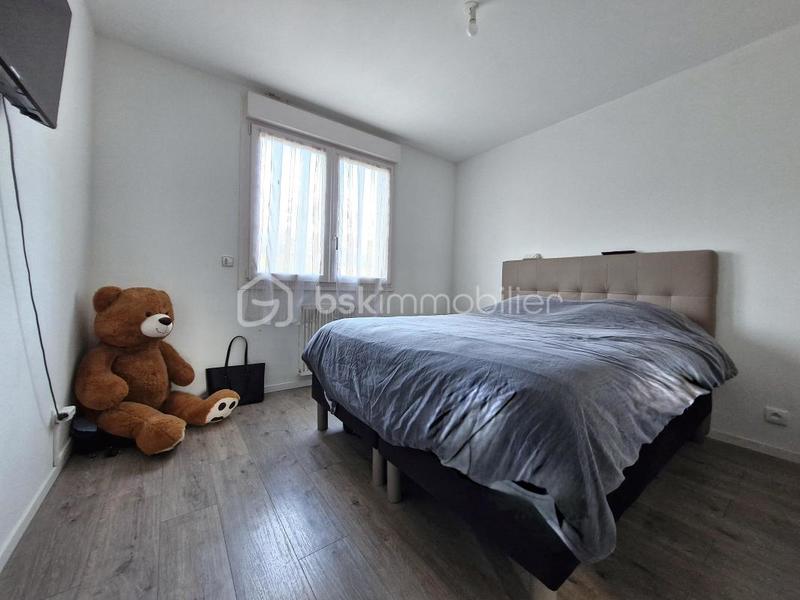 Maison - 96 m² - 5 pièces