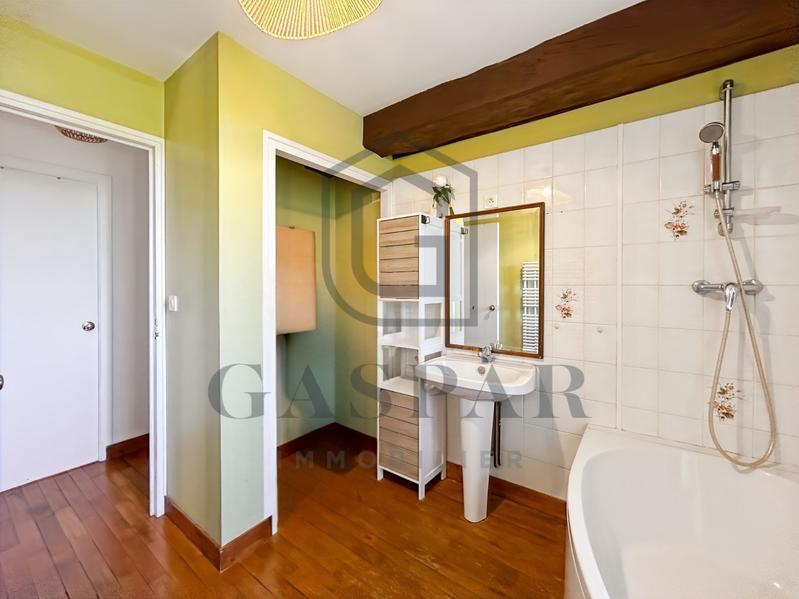 Maison ancienne - 213 m² - 9 pièces