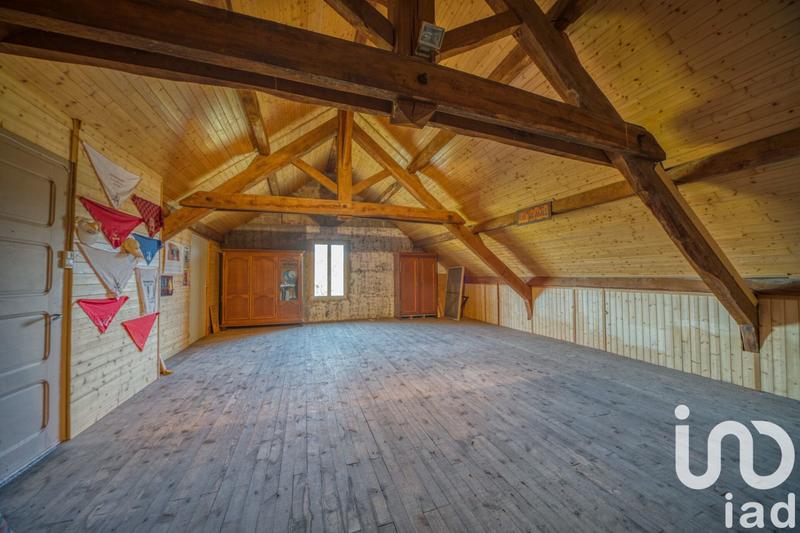 Maison - 365 m² - 12 pièces