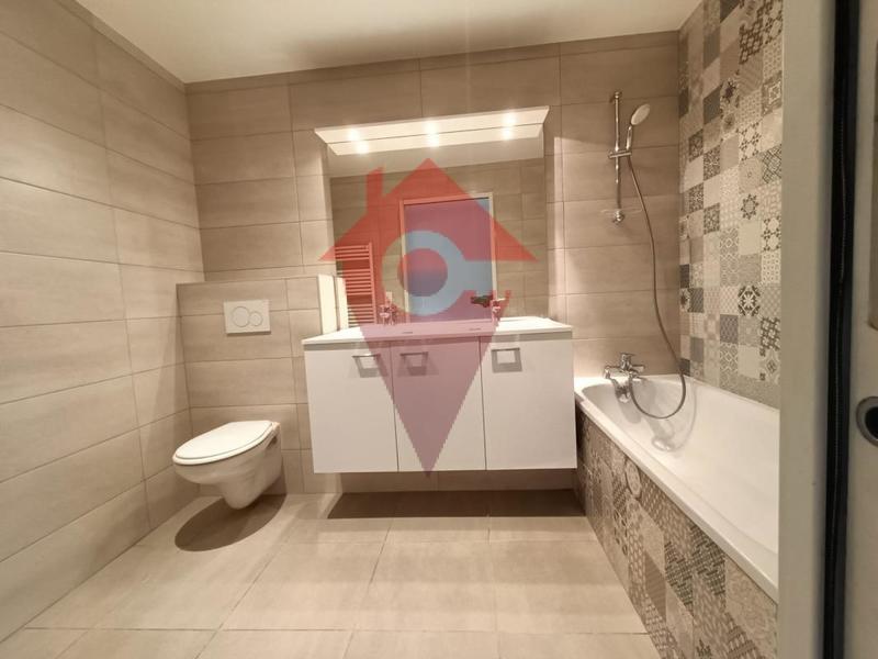 Appartement - 88 m² - 4 pièces