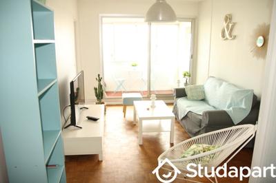 Chambre - 12 m² - 1 pièce