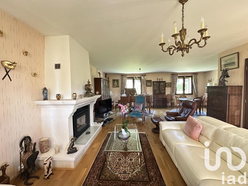 Maison - 159 m² - 8 pièces