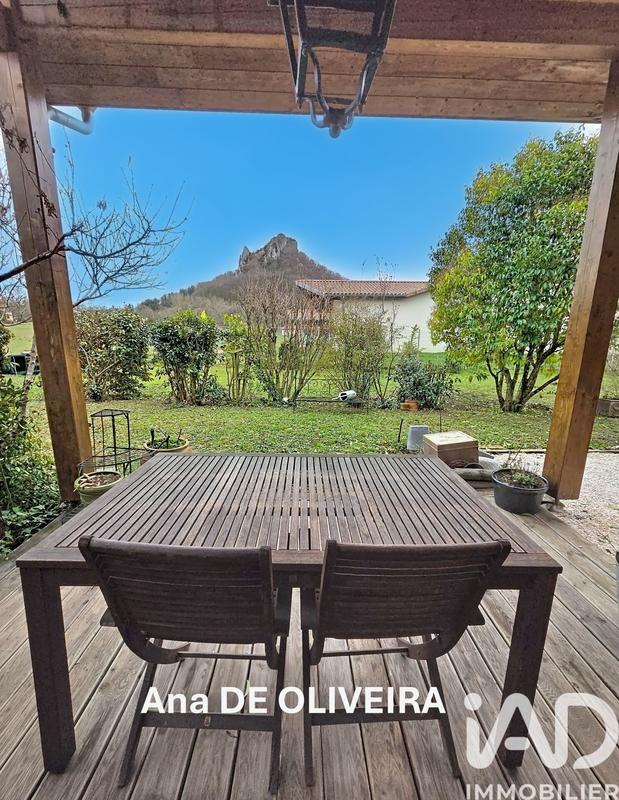 Maison - 180 m² - 5 pièces