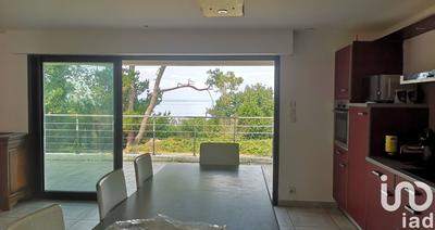 Maison - 246 m² - 10 pièces