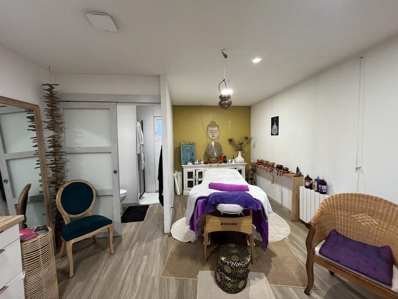 Maison - 167 m² - 9 pièces