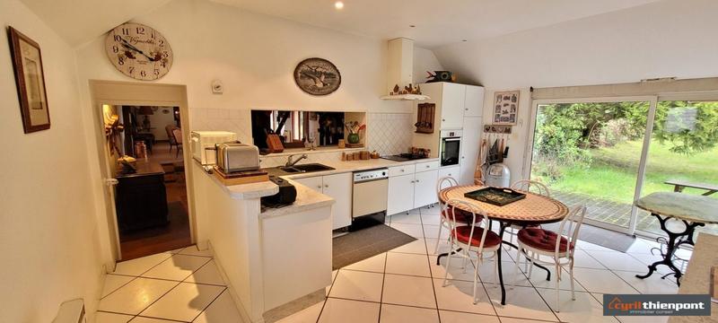 Propriété - 175 m² - 5 pièces