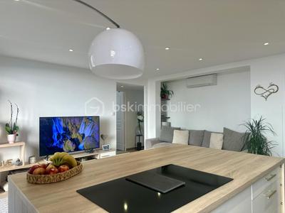 Appartement - 70 m² - 4 pièces