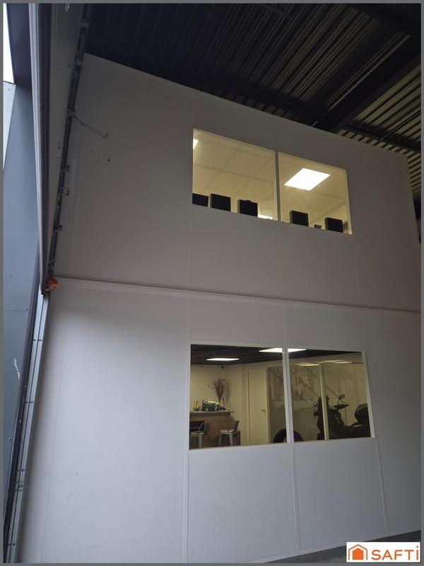 Local commercial - 270 m² - 3 pièces