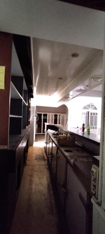 Immeuble - 645 m² - 15 pièces