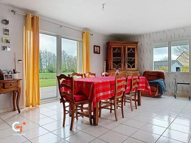 Maison - 190 m² - 9 pièces