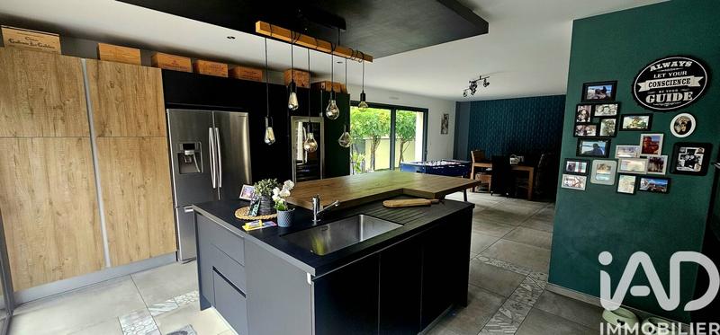 Maison - 173 m² - 5 pièces