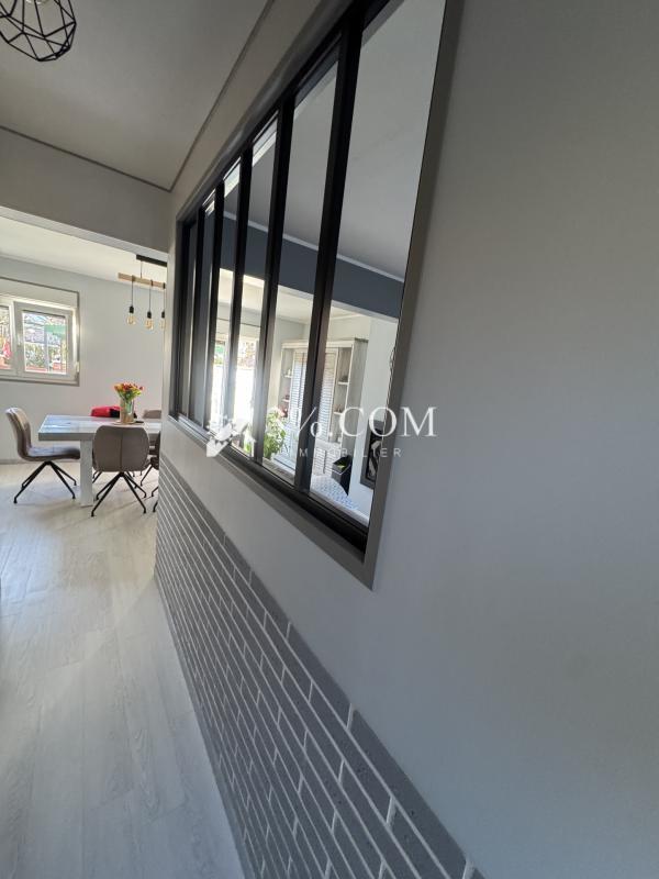 Maison - 92 m² - 6 pièces