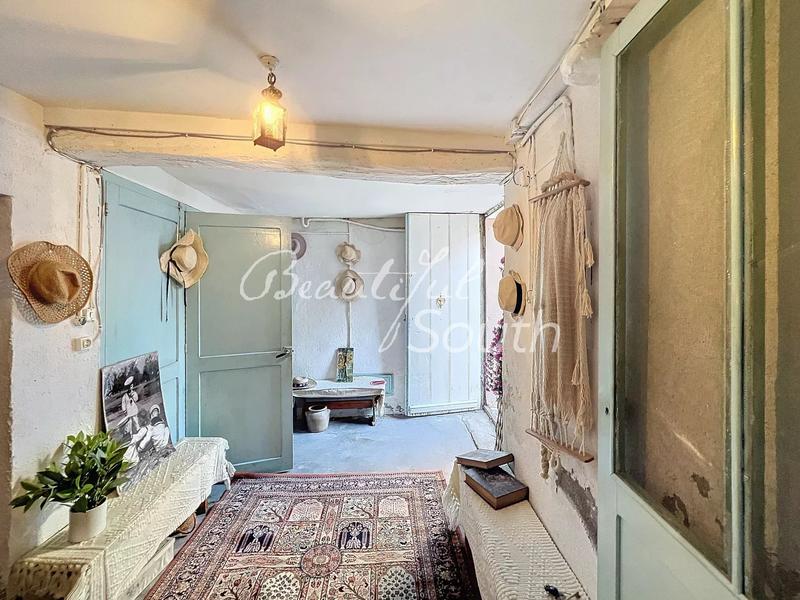 Maison de village - 250 m² - 5 pièces