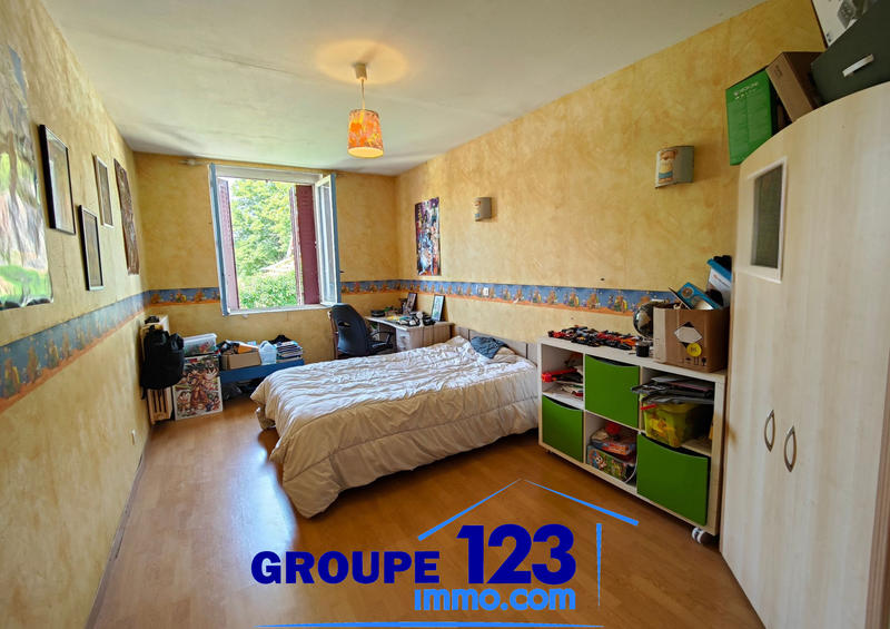 Maison - 141 m² - 5 pièces