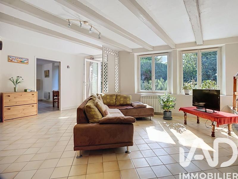 Maison - 121 m² - 7 pièces