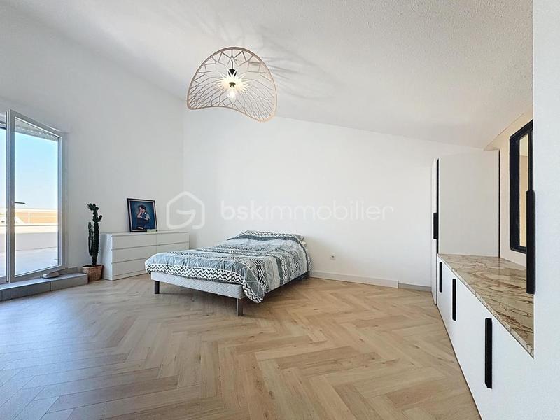 Appartement - 91 m² - 4 pièces