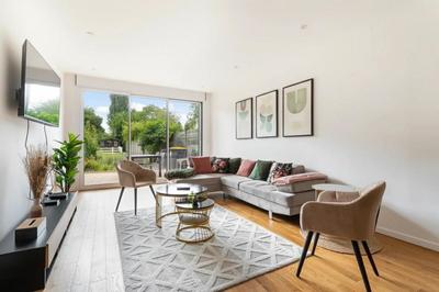 Maison - 103 m² - 5 pièces