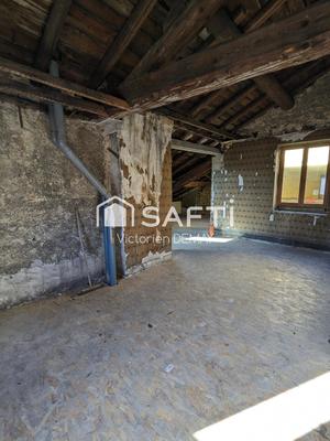 Appartement - 150 m² - 1 pièce