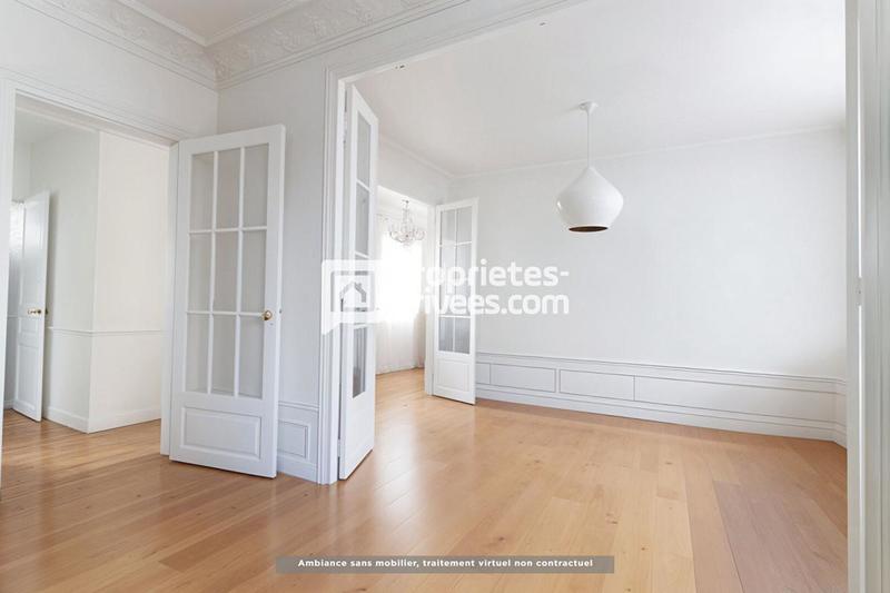 Appartement - 90 m² - 3 pièces
