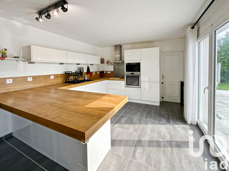 Maison - 165 m² - 7 pièces