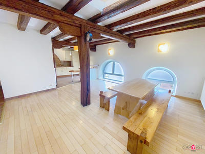 Appartement - 77 m² - 3 pièces