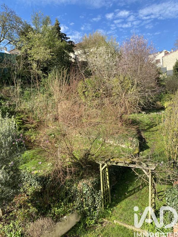 Maison de maîtres - 257 m² - 11 pièces