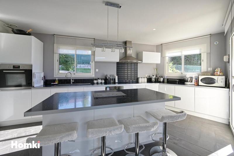 Maison d'architecte - 143 m² - 6 pièces