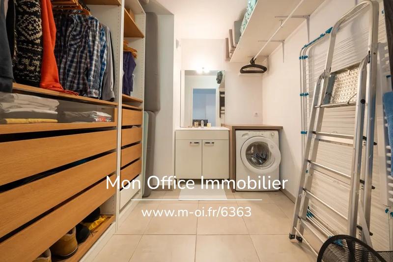 Appartement - 85 m² - 4 pièces