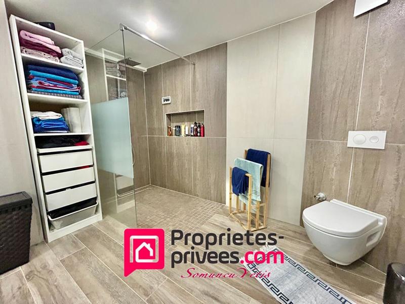Appartement - 169 m² - 6 pièces